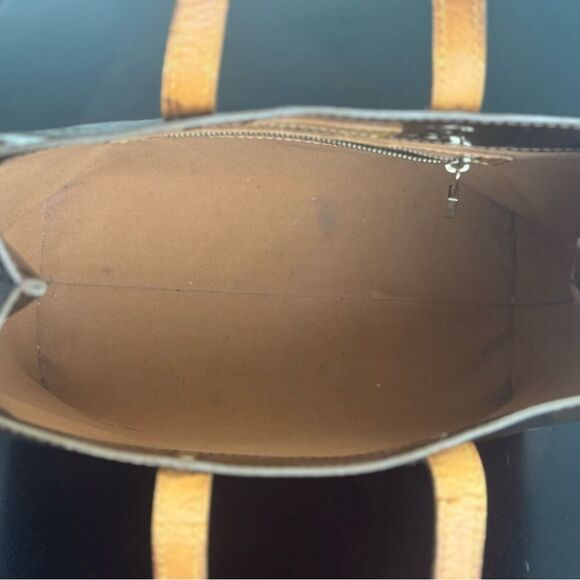 Louis Vuitton Bronze Vernis Reade Mini Tote Bag - Picture 9 of 15